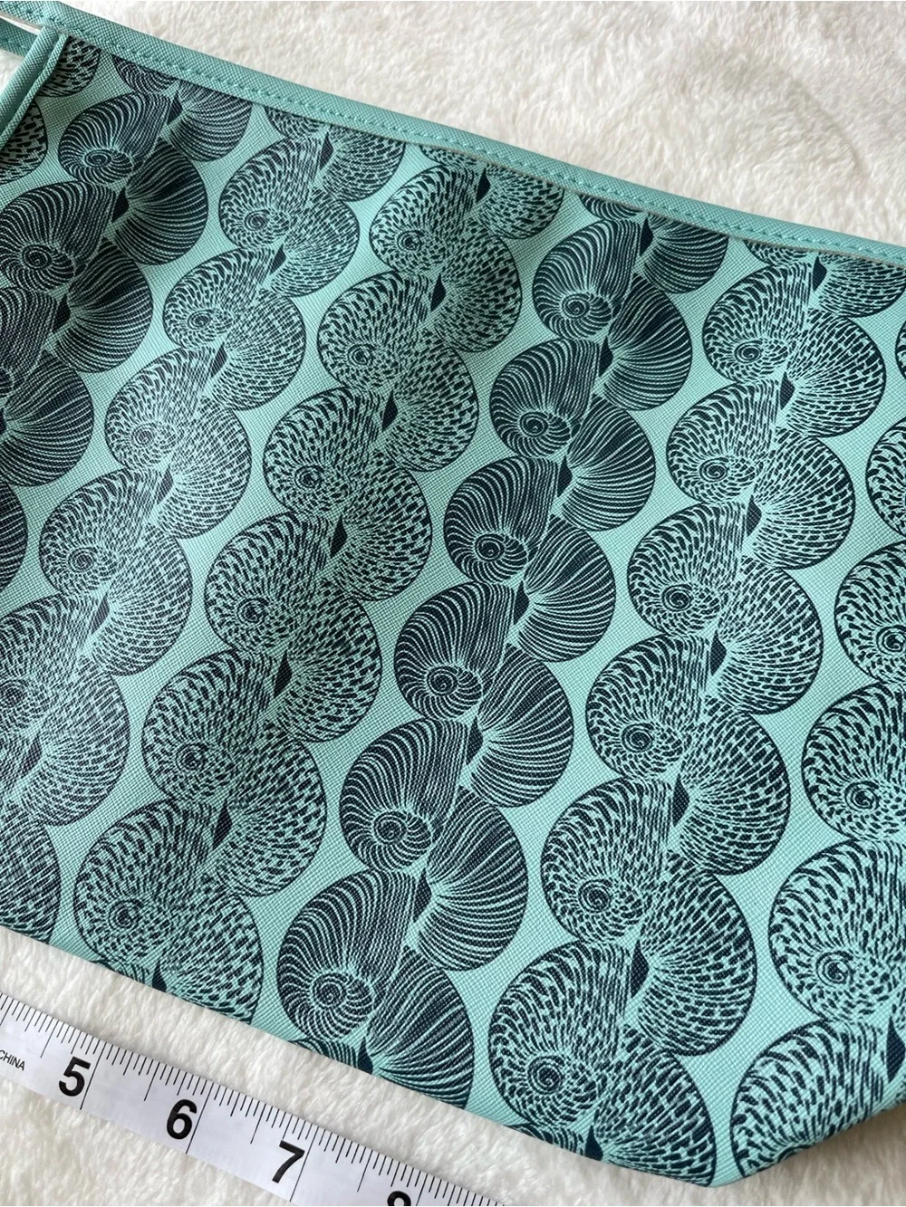 Manaola Hawaii Kinolau Aqua Seashell Patterned Pouch Clutch